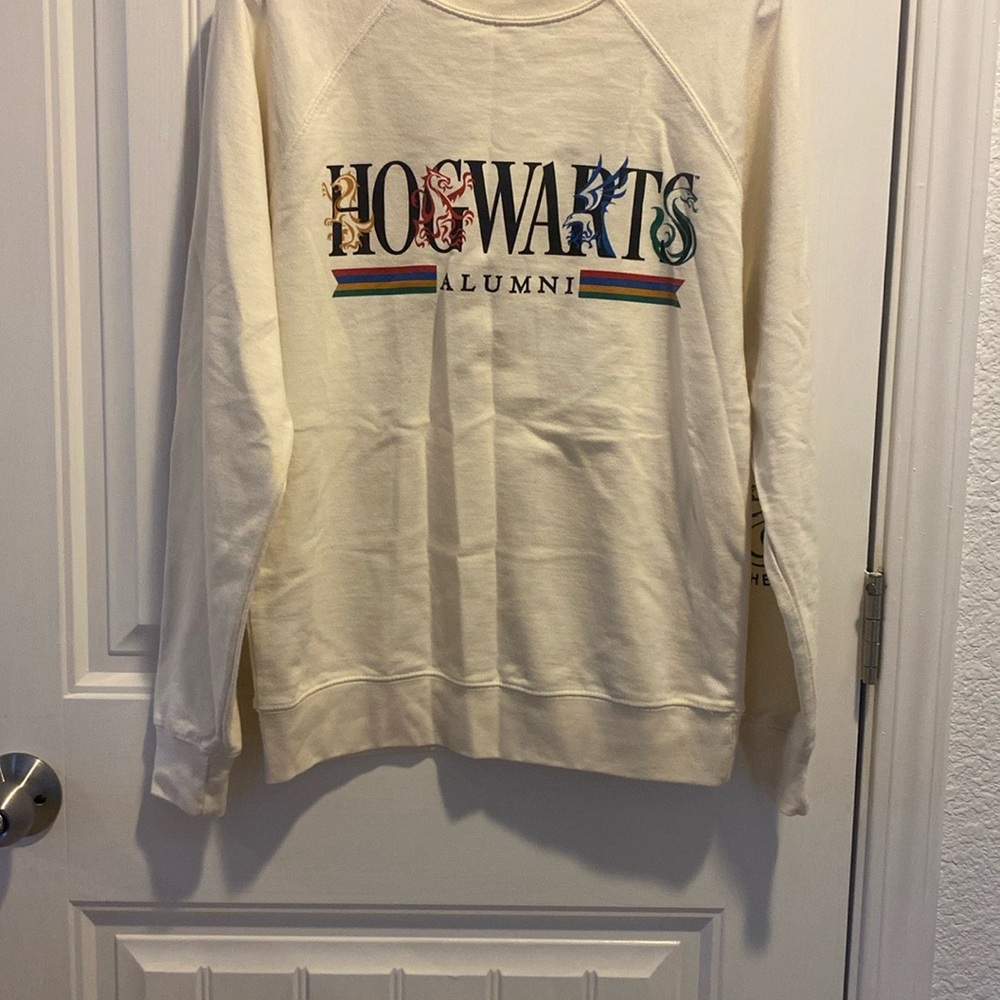 Universal Studios Cream XS Top